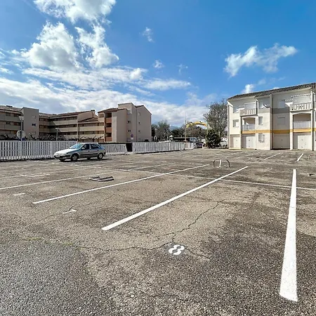 3670-appartement à 400m Des Plages